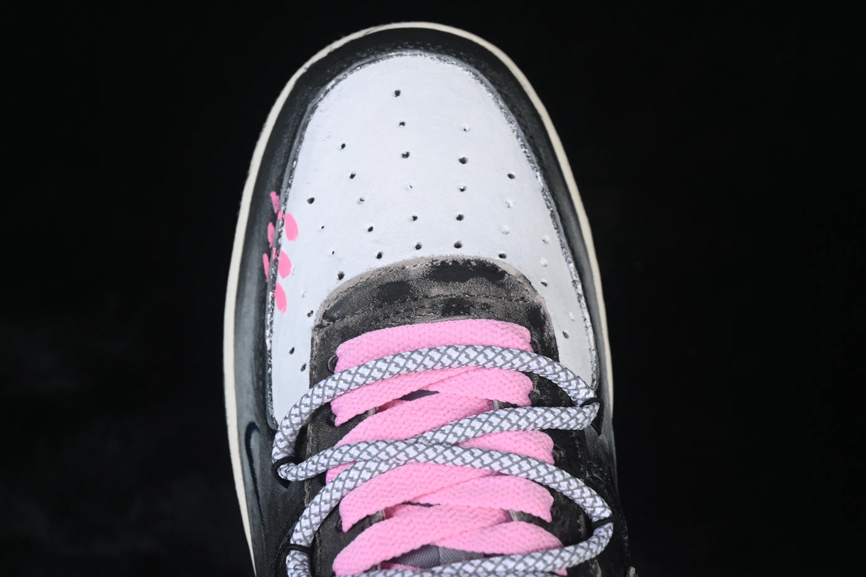 All categories Nk Air Force 1 Air Force series Nk Air Force 1 Low Air Force low top Nike Air Force 1'07 Low "Gray-Pink Lucky Charm" Hand-painted graffiti Gray pink lucky charm Air Force 1 low-top casual sneakers YD2425-880